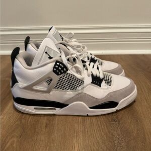 Pre Owned Jordan 4 Retro Mid Military Black Size 13